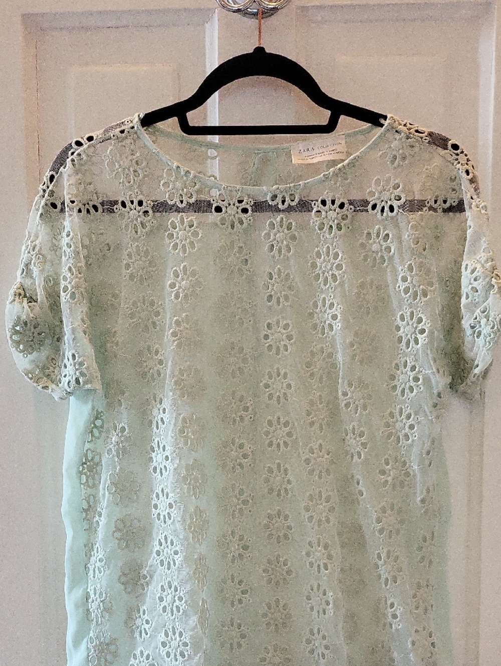 Zara Mint Floral Eyelet Short Sleeve Top